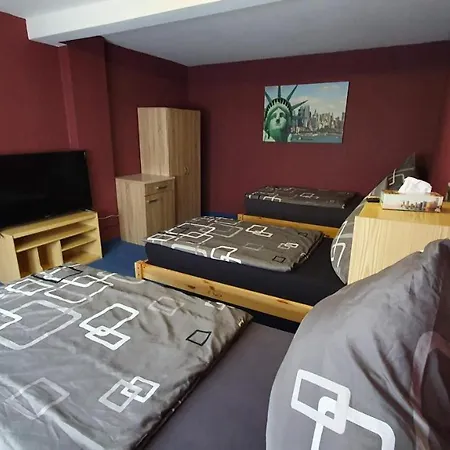 Hanau Frankfurt * Neuberg